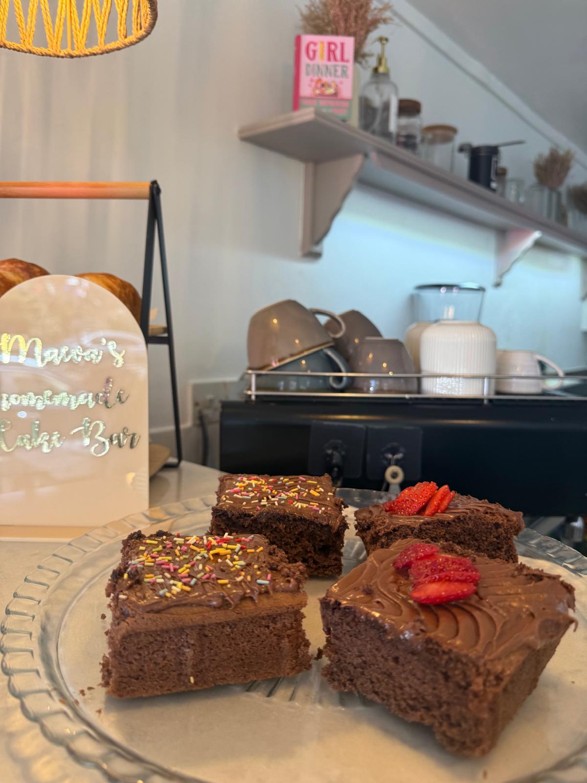 Maeva's homemade cake bar